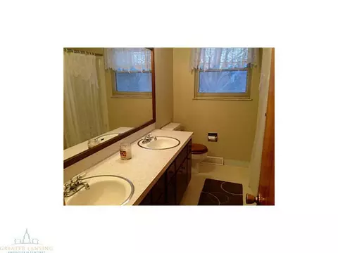 4290 Sleight Rd, Bath, MI 48808 photo 8