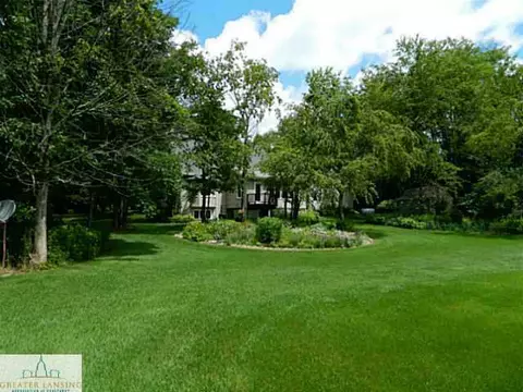 1377 Harper Rd, Mason, MI 48854 photo 3