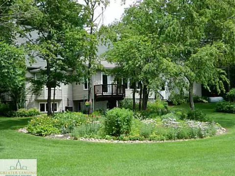 1377 Harper Rd, Mason, MI 48854 photo 4