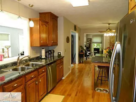 1377 Harper Rd, Mason, MI 48854 photo 10