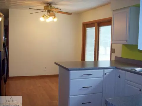 6153 Howe Rd, Dewitt, MI 48820 photo 7