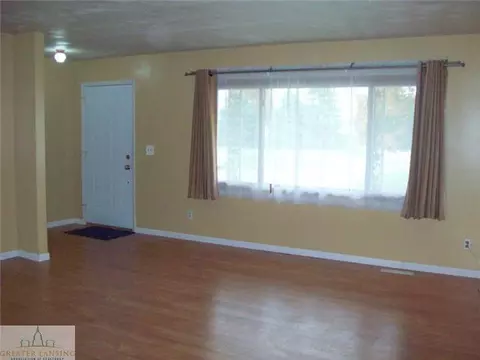 6153 Howe Rd, Dewitt, MI 48820 photo 3
