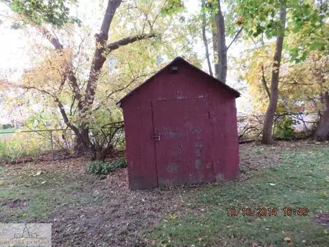 917 E Mason St, Owosso, MI 48867 photo 10