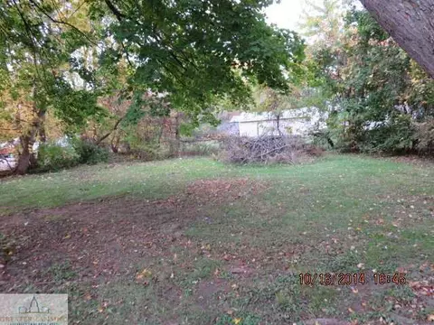 917 E Mason St, Owosso, MI 48867 photo 9
