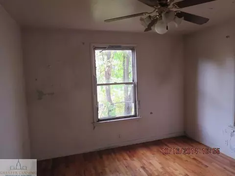 917 E Mason St, Owosso, MI 48867 photo 5