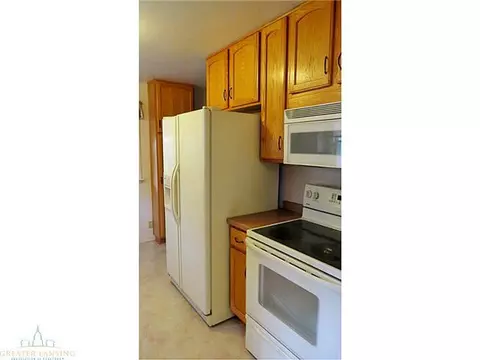 503 Kipling Blvd, Lansing, MI 48912 photo 3