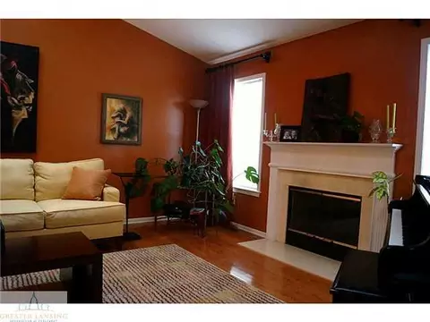 1300 Wickham Dr, Lansing, MI 48906 photo 9