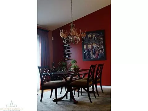 1300 Wickham Dr, Lansing, MI 48906 photo 12