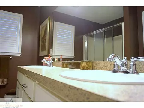 1300 Wickham Dr, Lansing, MI 48906 photo 17