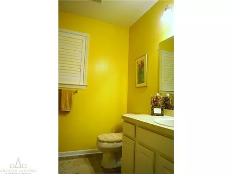 1300 Wickham Dr, Lansing, MI 48906 photo 10