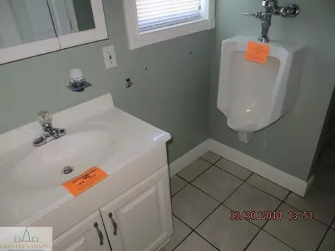 1835 E Arrowhead Ln, Owosso, MI 48867 photo 8
