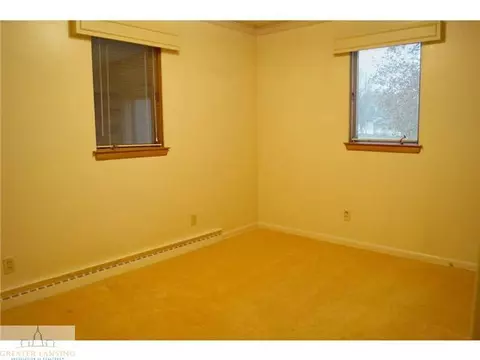 2704 Forest Rd, Lansing, MI 48910 photo 11