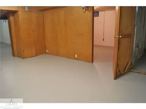 2704 Forest Rd, Lansing, MI 48910 photo 23