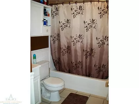 131 E Barnes Ave, Lansing, MI 48910 photo 17