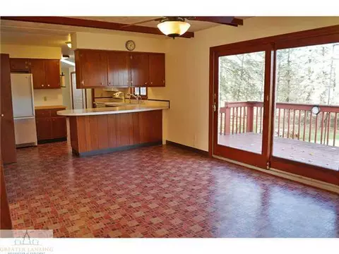 4263 Drumheller Rd, Bath, MI 48808 photo 6