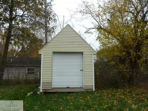 2534 E Cavanaugh, Lansing, MI 48910 photo 8