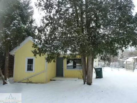 2534 E Cavanaugh, Lansing, MI 48910 photo 1