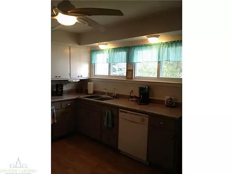 341 Clement Rd, Lansing, MI 48917 photo 9