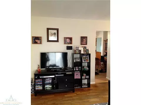 341 Clement Rd, Lansing, MI 48917 photo 16
