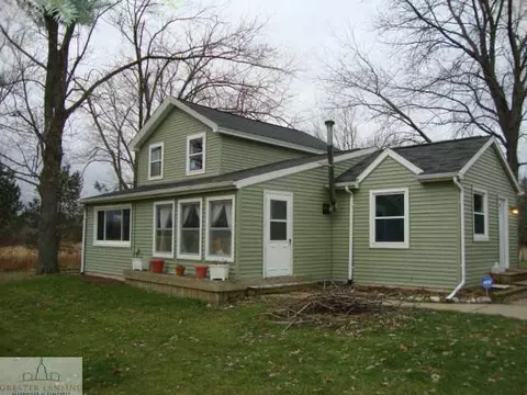 3224 Miller Rd, Perry, MI 48872 photo 2