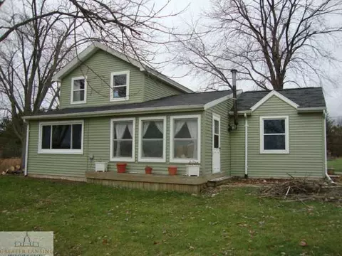 3224 Miller Rd, Perry, MI 48872 photo 1