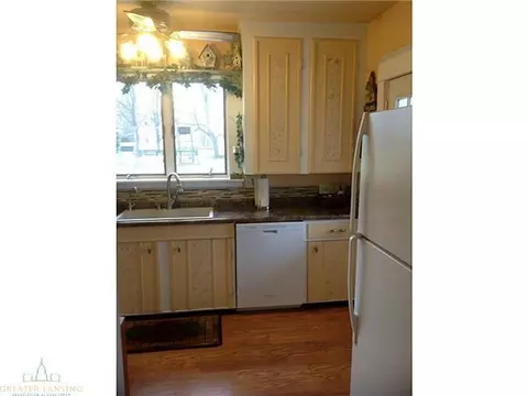 208 E Shepherd, Charlotte, MI 48813 photo 7