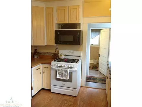 208 E Shepherd, Charlotte, MI 48813 photo 9