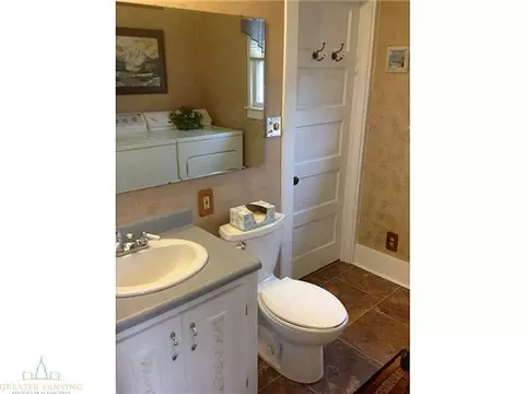 208 E Shepherd, Charlotte, MI 48813 photo 12