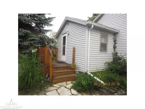 145 Rayner, Mason, MI 48854 photo 3