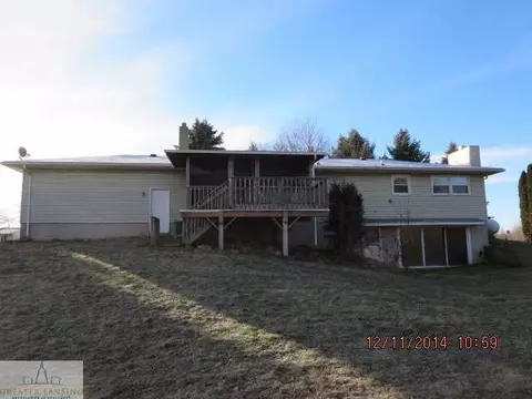 4605 W Haslett Rd, Perry, MI 48872 photo 2