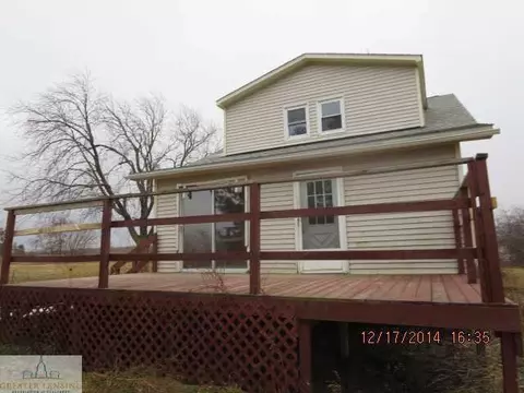 4425 E Britton Rd, Bancroft, MI 48414 photo 2