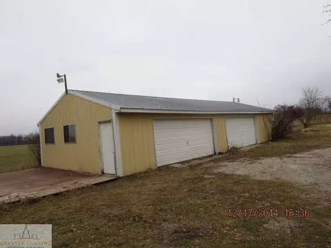 4425 E Britton Rd, Bancroft, MI 48414 photo 3