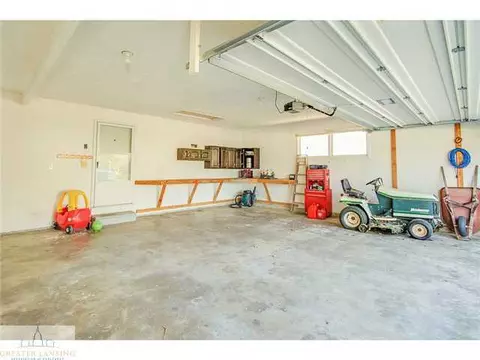 9687 S Airport Rd, Dewitt, MI 48820 photo 17