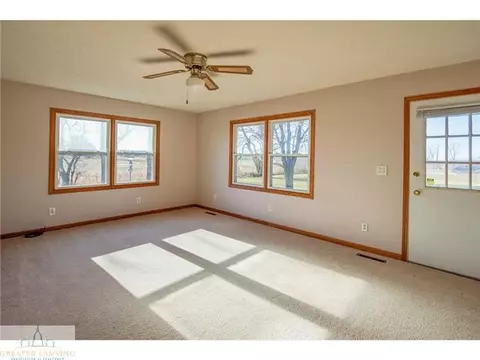 9687 S Airport Rd, Dewitt, MI 48820 photo 7