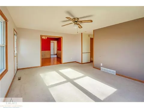 9687 S Airport Rd, Dewitt, MI 48820 photo 8