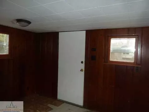 2217 Lyons Ave, Lansing, MI 48910 photo 10