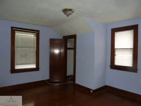 2217 Lyons Ave, Lansing, MI 48910 photo 7