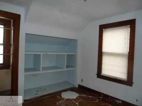 2217 Lyons Ave, Lansing, MI 48910 photo 8