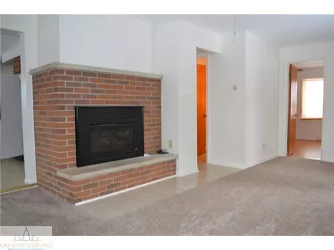 9534 E State Rd, Haslett, MI 48840 photo 3