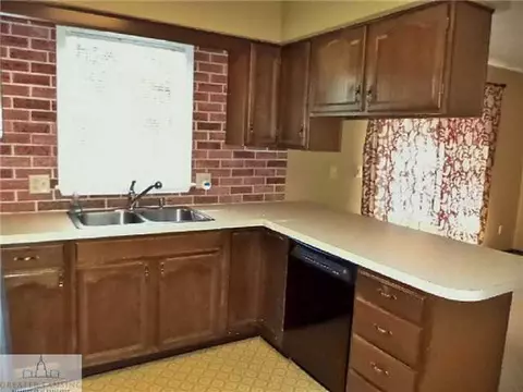 2868 E Avery St, Saint Johns, MI 48879 photo 7