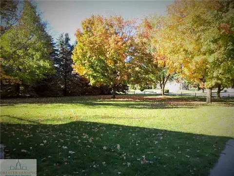 2868 E Avery St, Saint Johns, MI 48879 photo 4