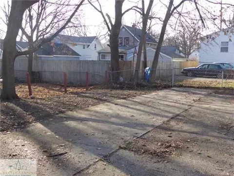 1538 Lyons Ave, Lansing, MI 48910 photo 20