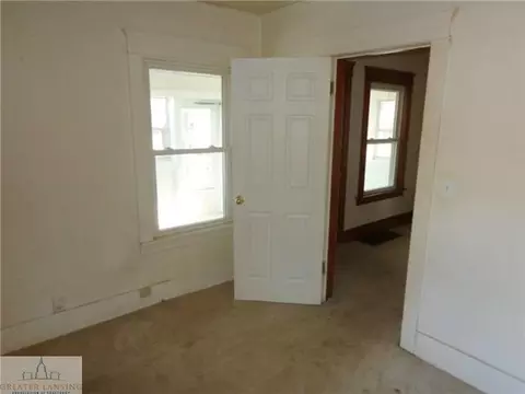 1538 Lyons Ave, Lansing, MI 48910 photo 11