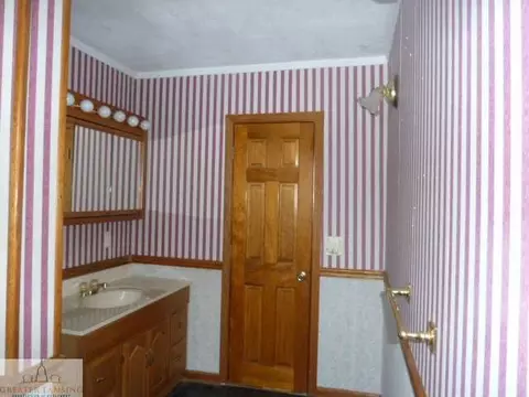 5109 Cutler, Bath, MI 48808 photo 10