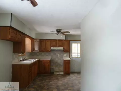 5109 Cutler, Bath, MI 48808 photo 3