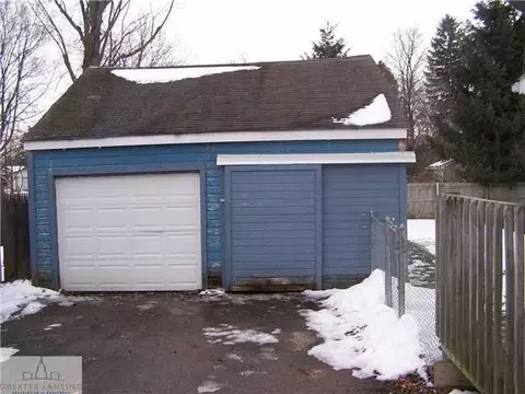 232 Dutton, Eaton Rapids, MI 48827 photo 2