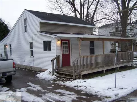 232 Dutton, Eaton Rapids, MI 48827 photo 1