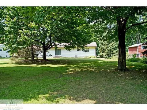 2610 Pine Tree Rd, Holt, MI 48842 photo 24