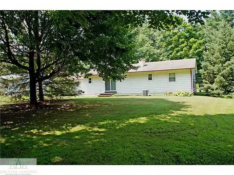 2610 Pine Tree Rd, Holt, MI 48842 photo 25