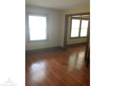 1139 Maple St, Lansing, MI 48915 photo 3